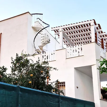 Appartamento La Corte Sarda Centro Storico A 5min Di Auto Dal Mare