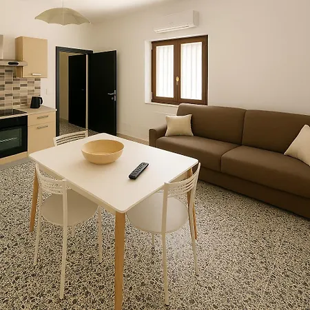 La Corte Sarda Centro Storico Spiagge Vicine Per Ogni Tipo Di Apartament *